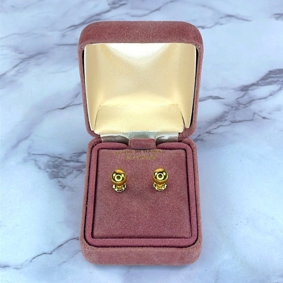 14K Gold Pearl Earrings - Picture 2 of 5